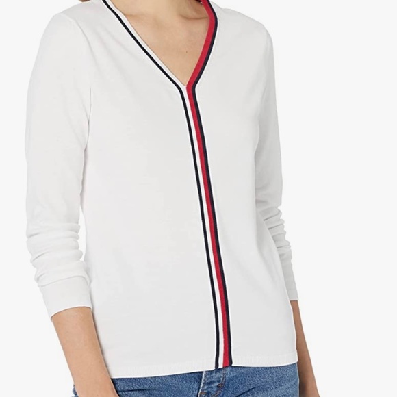 Tommy Hilfiger Sweaters - TOMMY HILFIGER CLASSIC V NECK SWEATER